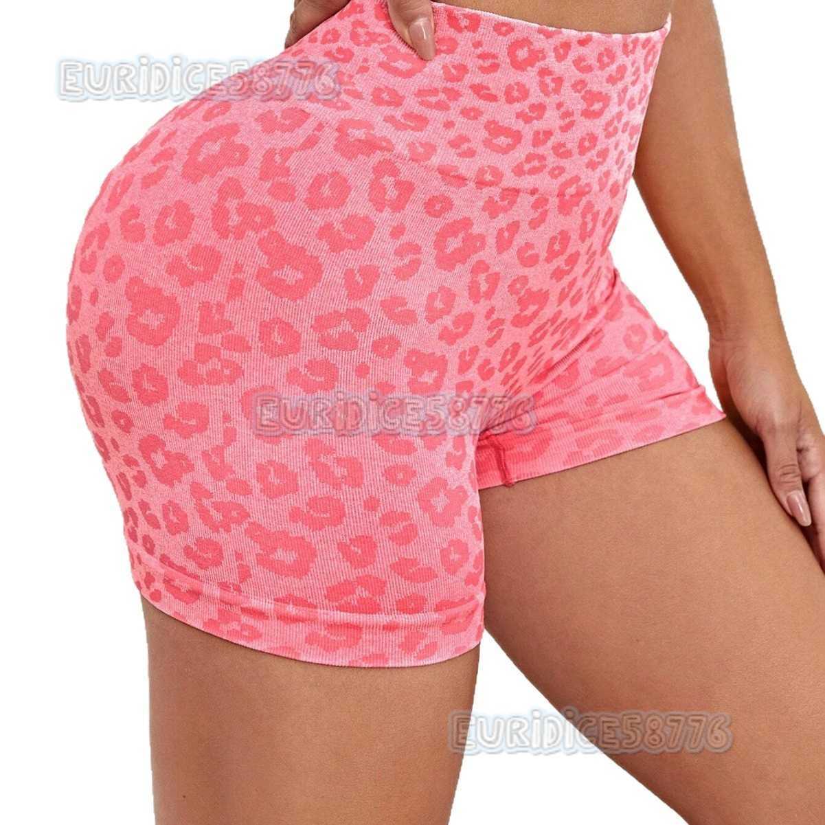Summer New Yoga Pants Womens Leopard Pattern Seamless Hip Lifting Honey Peach Shorts Running and Fitness Capris H250825