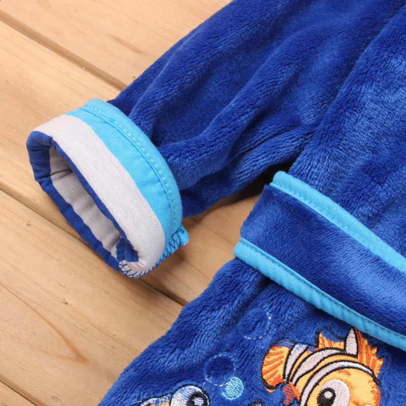 Children Pijama Infantil Kids Warm Pajama Nemo Pyjamas Boys Baby Girls Blue Clown Fish Animal Flannel Sleepwear Robe 250826