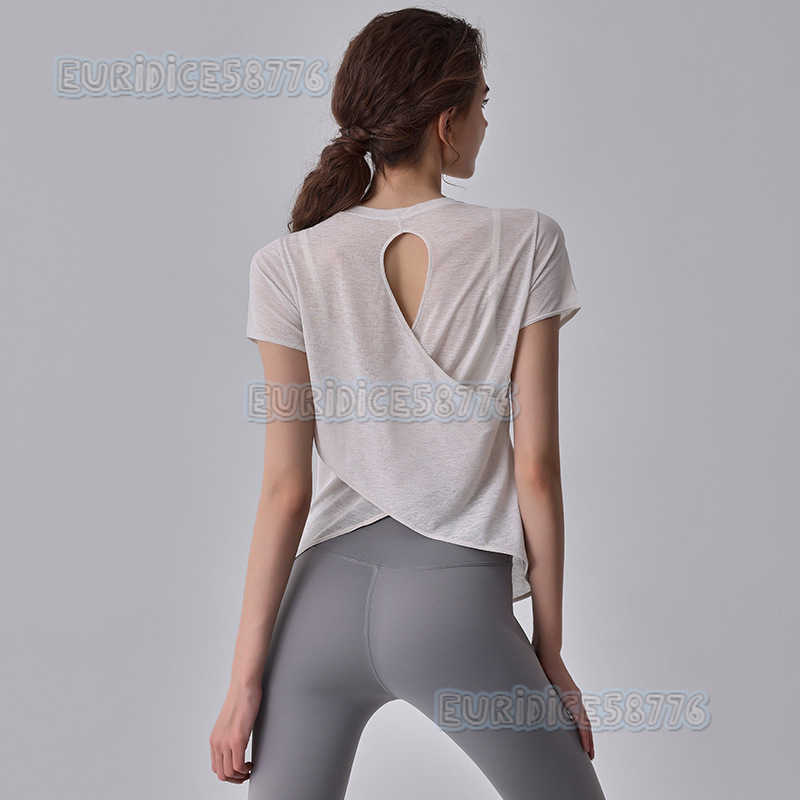 2025 New Lightweight Quickdry Sports Short Sleeve Tshirt for Women Yoga Wear Loose Oversized Fitness Top Summer H250825