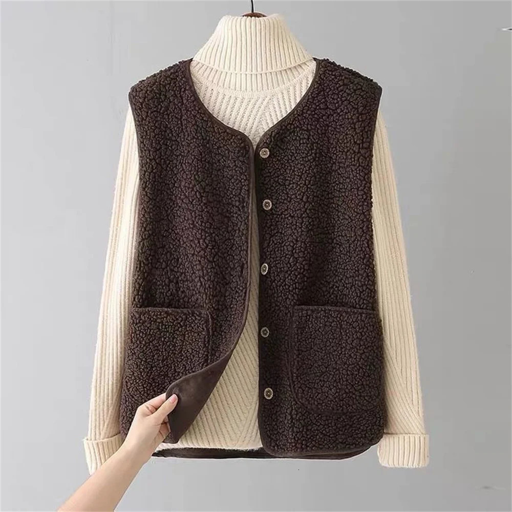 Vests Spring Autumn Women Button Waistcoat Lamb Wool Winter Thermal Warm Thick Fleece Sleeveless Jacket Ladies Coats 250923