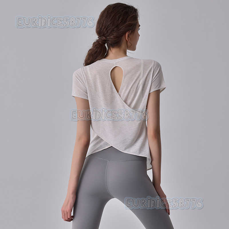 2025 New Lightweight Quickdry Sports Short Sleeve Tshirt for Women Yoga Wear Loose Oversized Fitness Top Summer H250825