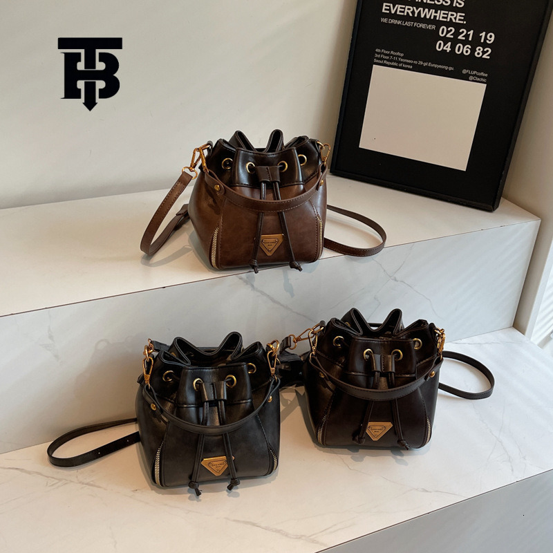 TB BHULAMTE Designer Luxury Retro Simple Women's Splicing Handheld Bucket Bag Versatile Single Shoulder Crossbody Bag Large Capacity Shopping Bag