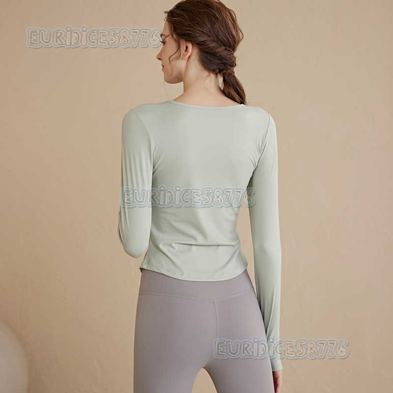 Hollow Out Yoga Shirt with Chest Pads for Women Long Sleeve Sports Top Quickdry Tightfitting Running Training Pilates Fitness Shirt for Autumn H250825