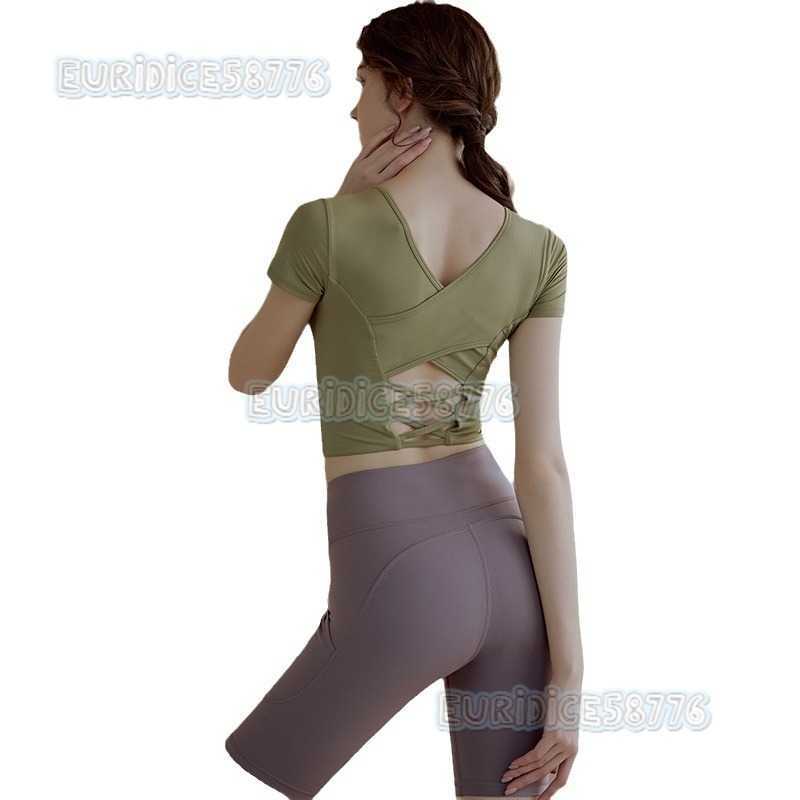 Yoga Top for Women with Chest Pads Pilates Clothing Celebrity Style Breathable Fitness Wear Training Running Tight Shirt for Summer H250825