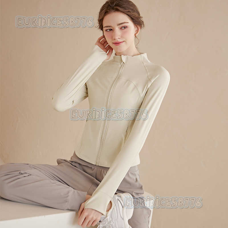 2025 New Stand Collar Zipper Yoga Jacket for Women Slim Fit Quickdry Sports Top Long Sleeve Fitness Clothing Autumn H250825