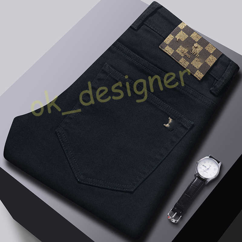 Men's jeans Designer Baggy Jeans 2025 Autumn Winter New Slim Fit Casual Jeans Fashion Designer Jenas Men's Jeans Elastic Versatile Men's denim Pants size 29-40