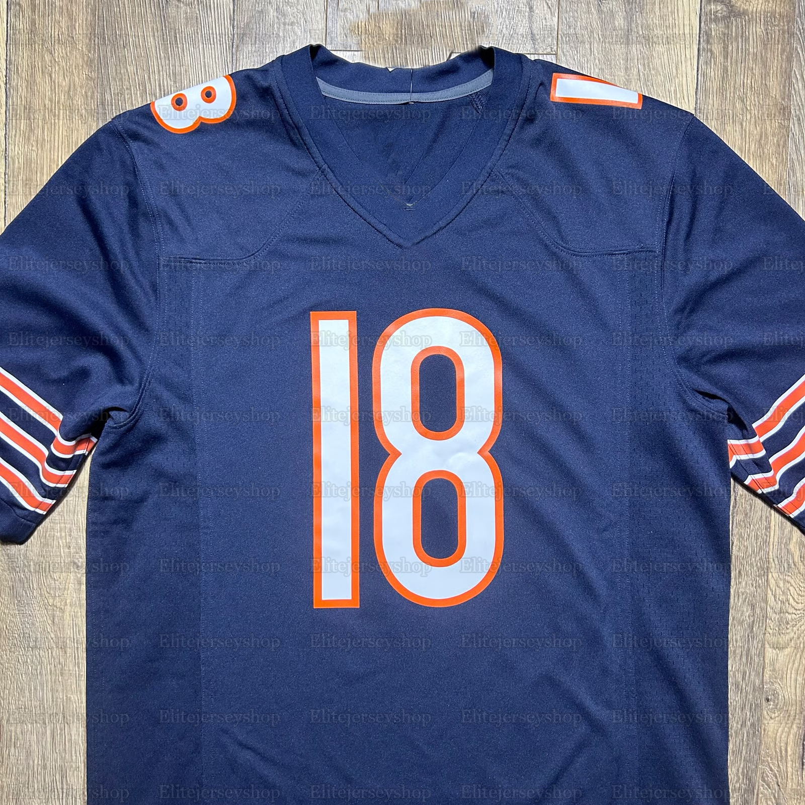 18 Caleb Williams Custom Football Jerseys D'Andre Swift DJ Moore Jaquan Brisker Darnell Wright Kevin Byard III Jaylon Johnson