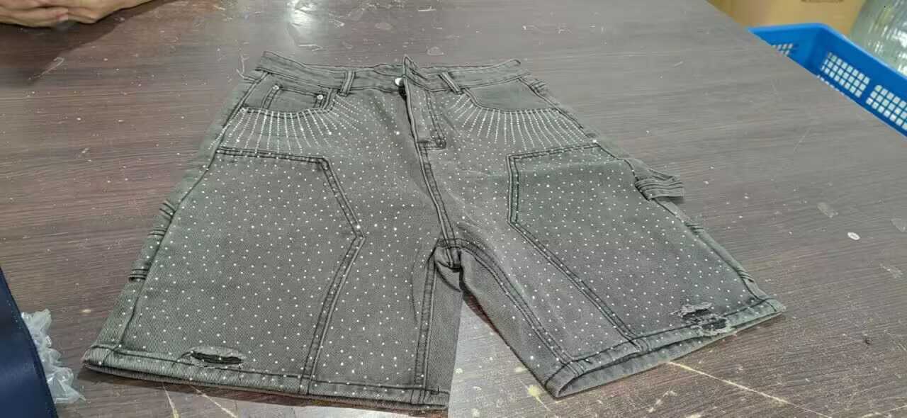 Streetwear Couple Vintage Rhinestone Sequined Denim Shorts Y2K Cowboy Hip Hop Denim Loose Sport Shorts Denim Casual Shorts T250603