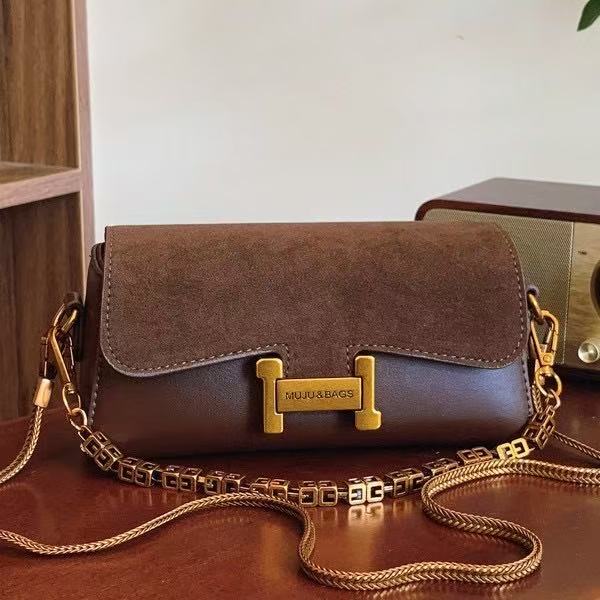 designer shoulder bags 2025 Spring New Fashionable Knitting Crossbody Artwork Bag for woman