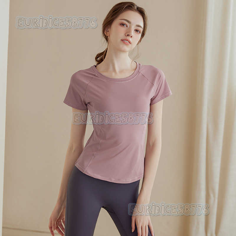 Womens Slim Fit Sexy Fitness Short Sleeve Sports Top Breathable Running Tshirt Breathable Celebrity Yoga Wear Summer H250825