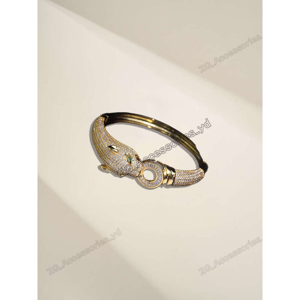 Caryier Designer Jewelry Women Classic Vintage Style Panthere Bracelet Diamonds Gold Love Carrtier Luxury Minimalist Contemporary Style Daily Wear