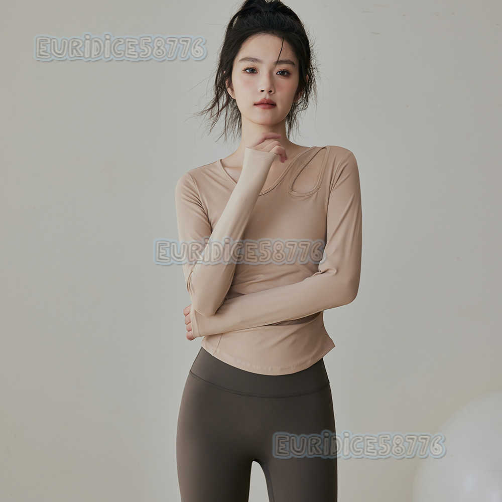 Yoga Clothes for Women Autumn and Winter Style with Chest Pads Slimming Long Sleeve Sports Top Set for Running Pilates Training and Fitness H250825