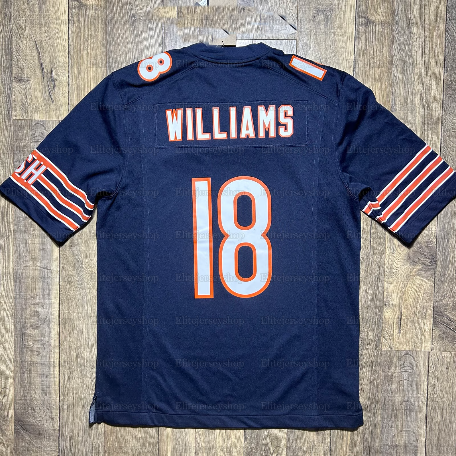 18 Caleb Williams Custom Football Jerseys D'Andre Swift DJ Moore Jaquan Brisker Darnell Wright Kevin Byard III Jaylon Johnson