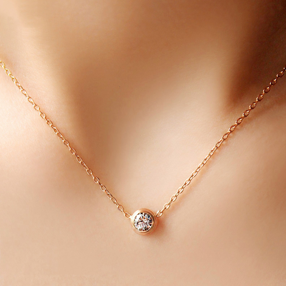 Pendant Necklaces Simple Circular 6mm AAA Zircon Small Pendant Necklace for Womens Popular Zircon Jewelry Wholesale AA Z250910