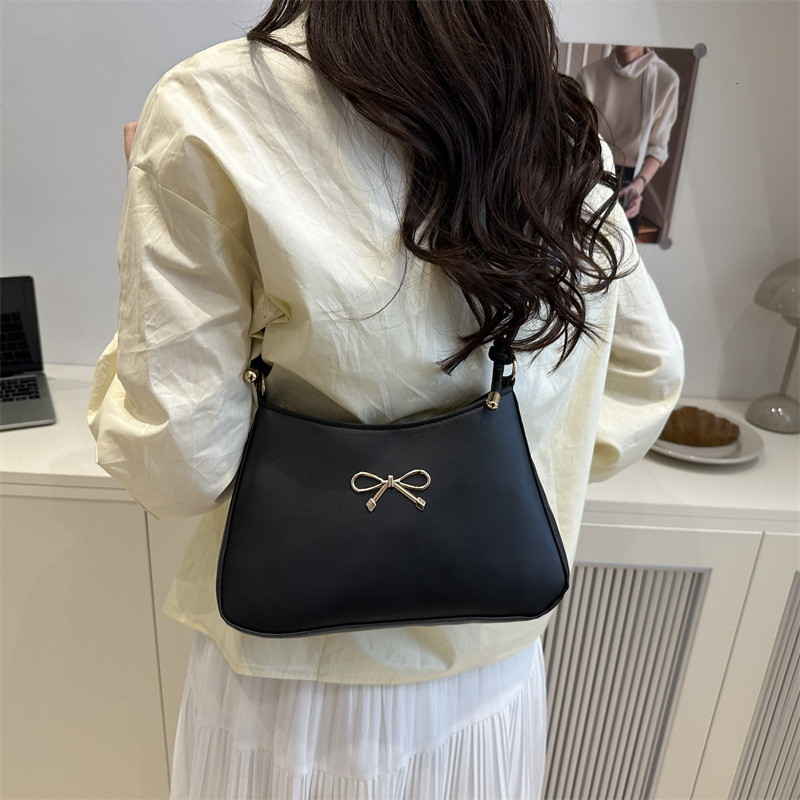 Autumn New Women s Shoulder Bag French Bow Handbag Women s New Armpit Bag Autumn New Designer Bag New Women s Crossbody Bag