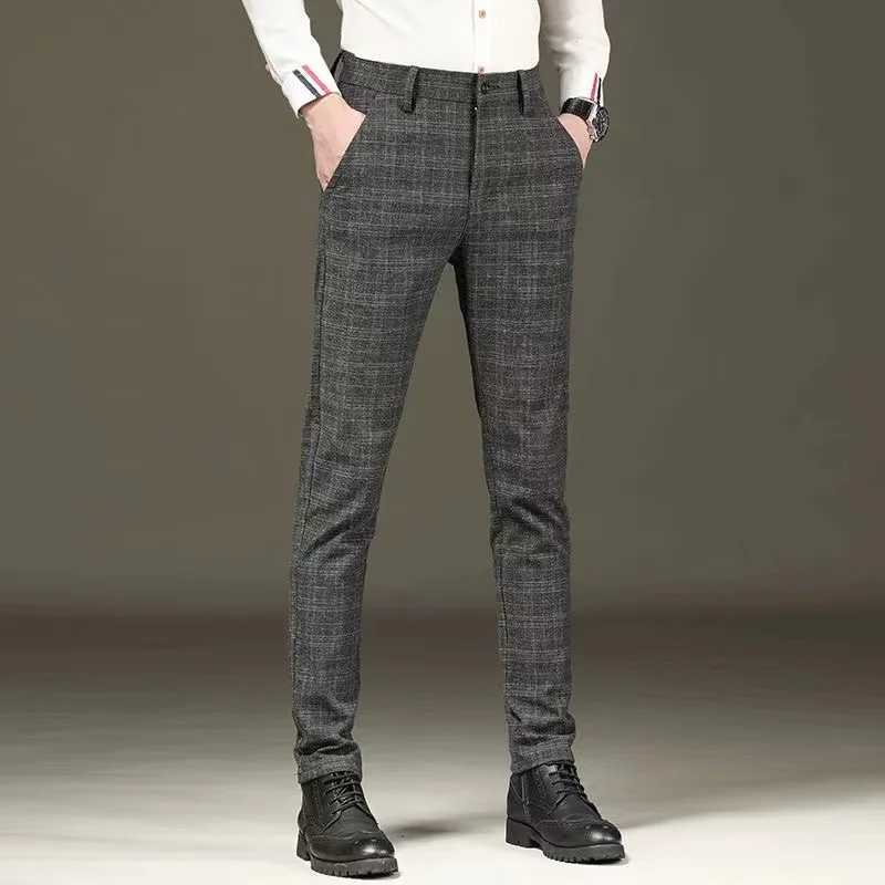 Fashion Black Gray Casual Trousers Mens Straight Fit Long Pants Striped Plaid Four Seasons High Quality Brand Business Trousers W250826