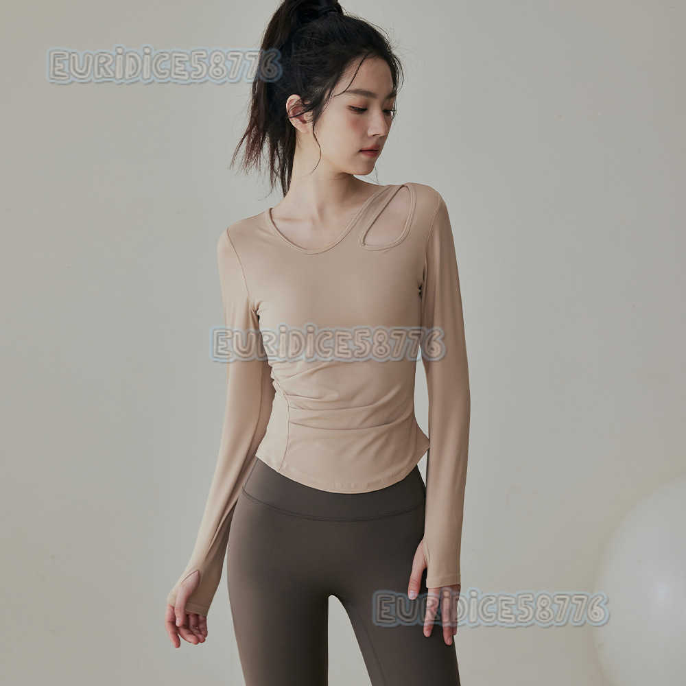 Yoga Clothes for Women Autumn and Winter Style with Chest Pads Slimming Long Sleeve Sports Top Set for Running Pilates Training and Fitness H250825