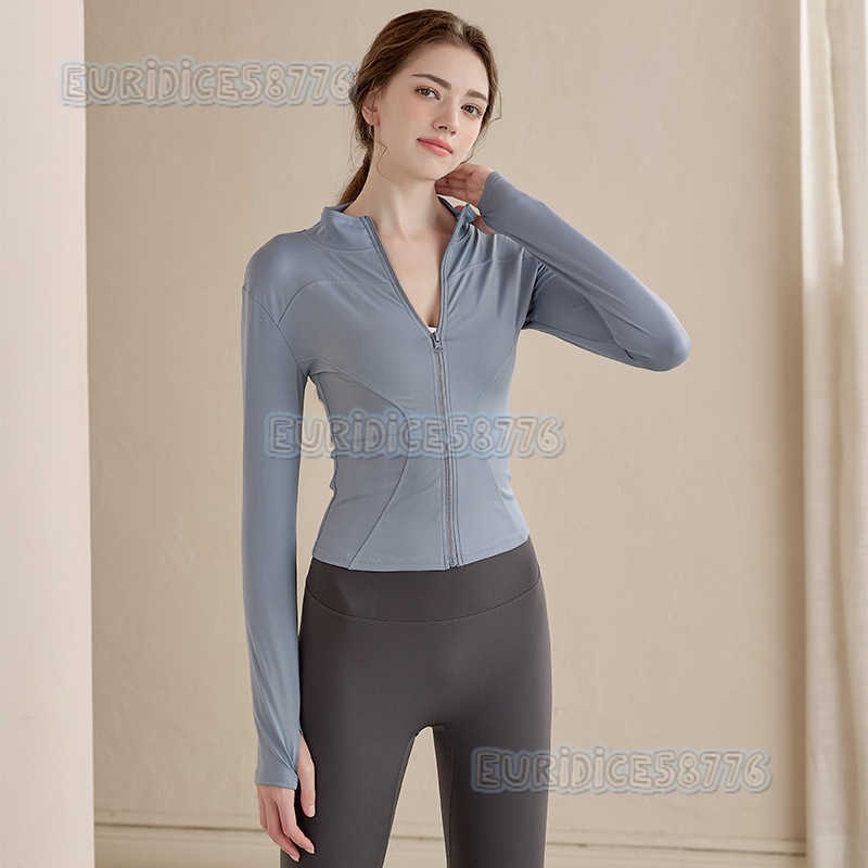 Stand Collar Zipper Yoga Jacket Women Cardigan Cycling Quickdry Sports Top Long Sleeve Autumn Winter Fitness Clothing H250825