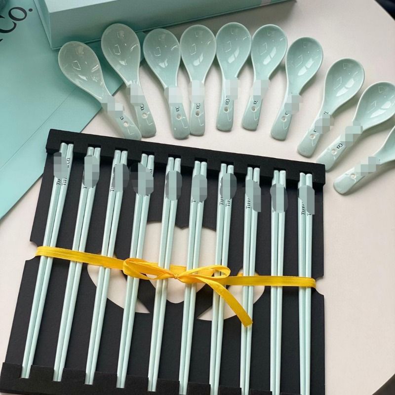 Luxury Designer Set of 20 Colorful Ceramic Macaron-Inspired Spoons with Elegant Packaging - Perfect Kitchen Accessory