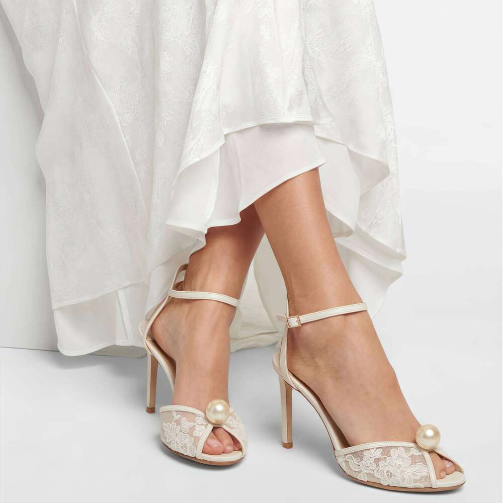 Ladies Fashion White Lace Pearl Ankle Strap High Heel Sandals Crystal-Embellished Open Peep Toe Wedding Dress Women Shoes Pumps