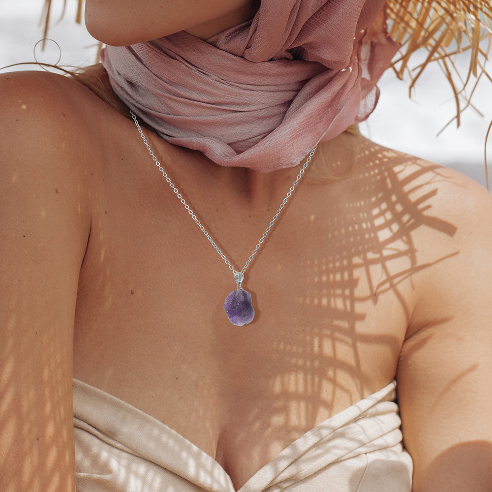 Natural Stone Pendant Necklace for Women Raw Amethyst Crystal Two Tone Chain Bohemian Statement Jewelry