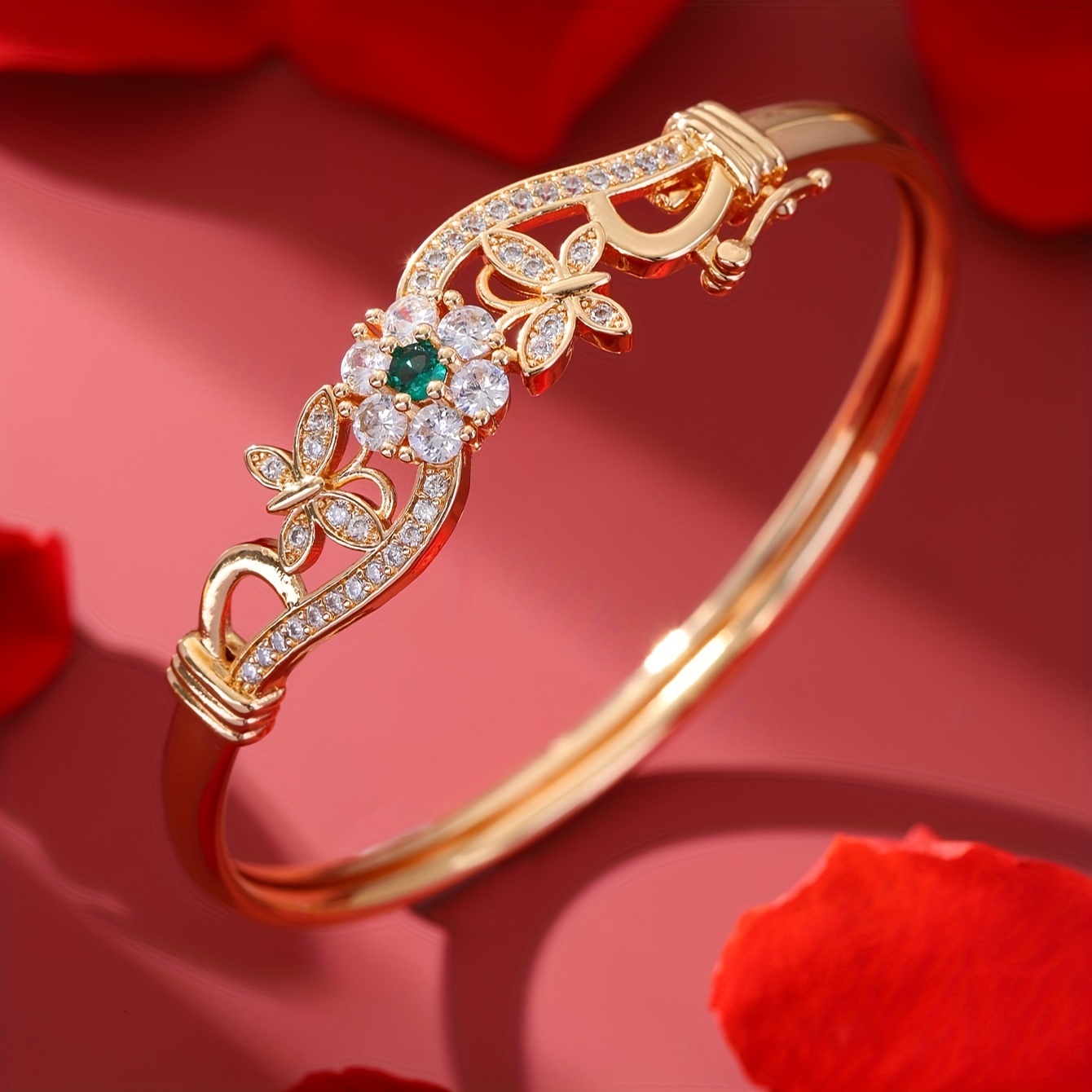 1 Piece Elegant Gold Butterfly Open Bracelet with Shiny Synthetic Zirconia Floral Design - Perfect for Daily Wear, Parties, Proms, Valentine's Da