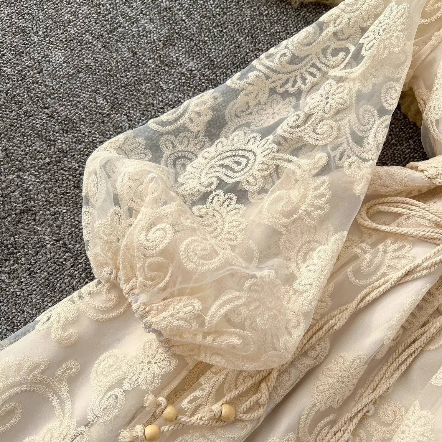 Summer Runway Flower Lace Embroidered Dress French Women Stand Lanetern Sleeve Elegant Sashes Vintage Party Long Robe Vestidos 250825