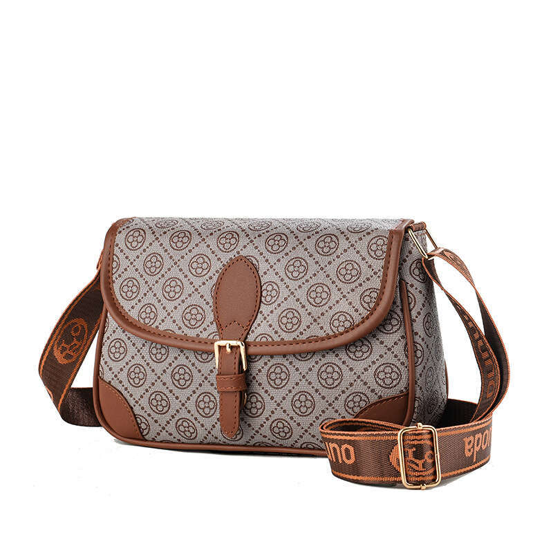 Designer Shoulder Bag Fashionable Underarm Bags Phone Bag Commuter Bag and Womens Casual Single Shoulder Bags