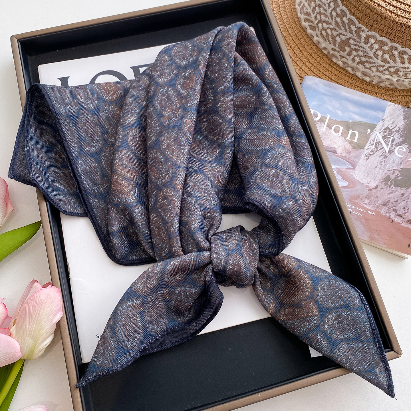 K1718 Women's Bohemian Scarf Cotton Linen Wrap Shawl Ethnic Print Vintage Style Scarf for Women Travel Beach Oversized