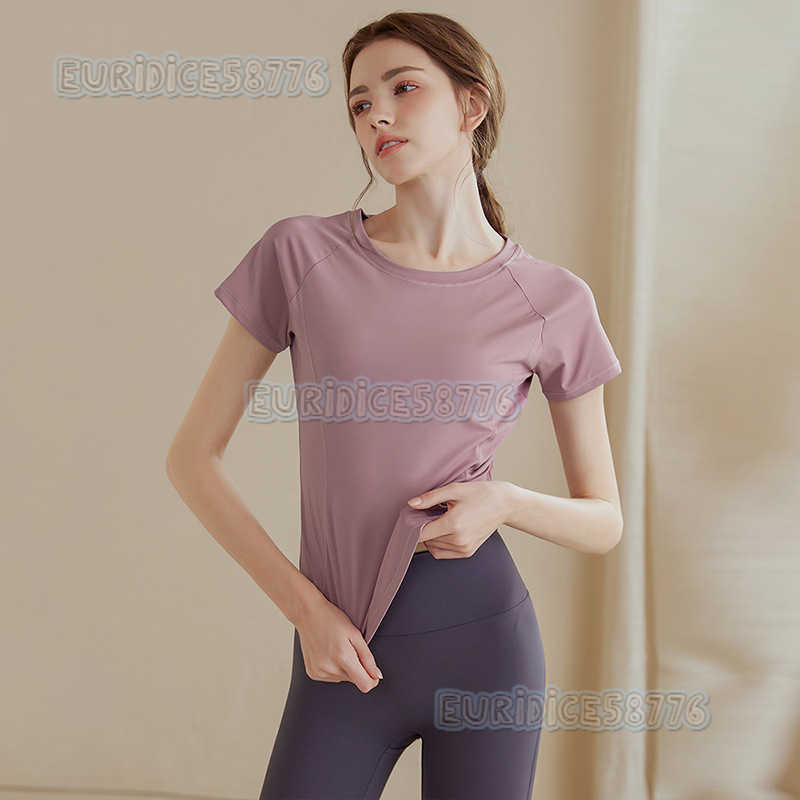 Womens Slim Fit Sexy Fitness Short Sleeve Sports Top Breathable Running Tshirt Breathable Celebrity Yoga Wear Summer H250825