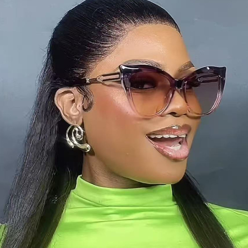 2025 Trendy Two Tone Cat Eye Sunglasses for Women Over sized UV 400 Protection Fashion Shades