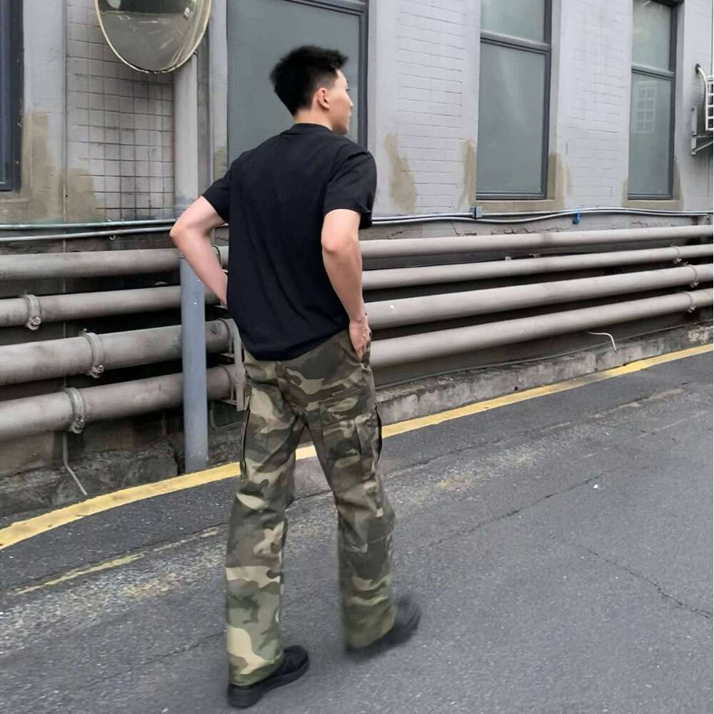Men's Camouflage Cotton Baggy Pants with Bellow Pocket and Zipper Fly Custom OEM Mid-Waist Lightweight Casual Design
