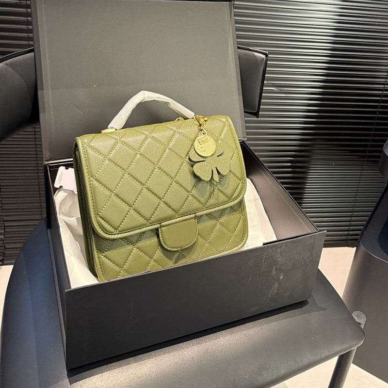 Dames Designer Small Green Sac à dos Sacs avec poignée Agence Golden Coin Charm Fleur Pendre Matelasse Chaîne de veau en cuir en cuir en cuir