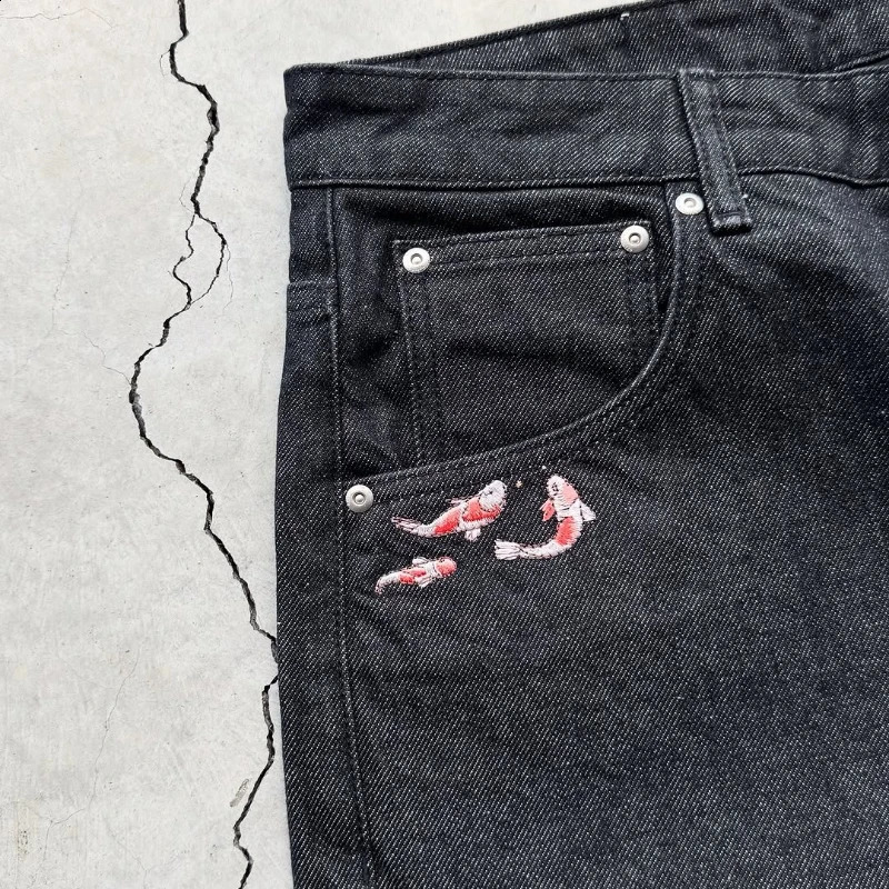 Sakura tree Embroidered Jeans Y2K Trendy Graphics Fish Man Black Jeans Retro Harajuku Zipper Jeans Gothic Hip Hop Street Wear 250826