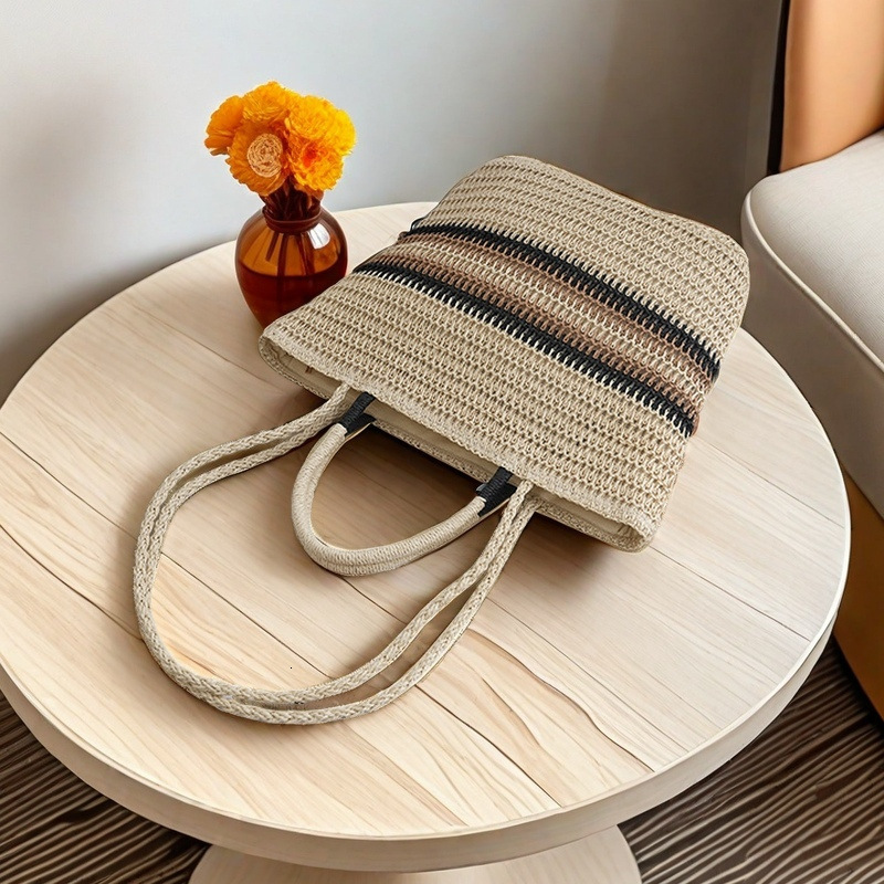 Autumn New Women s Large Capacity Straw Woven Handbag Women s New Commuter Handbag Autumn New Designer Bag Fashion Handheld Basket Woven Bag