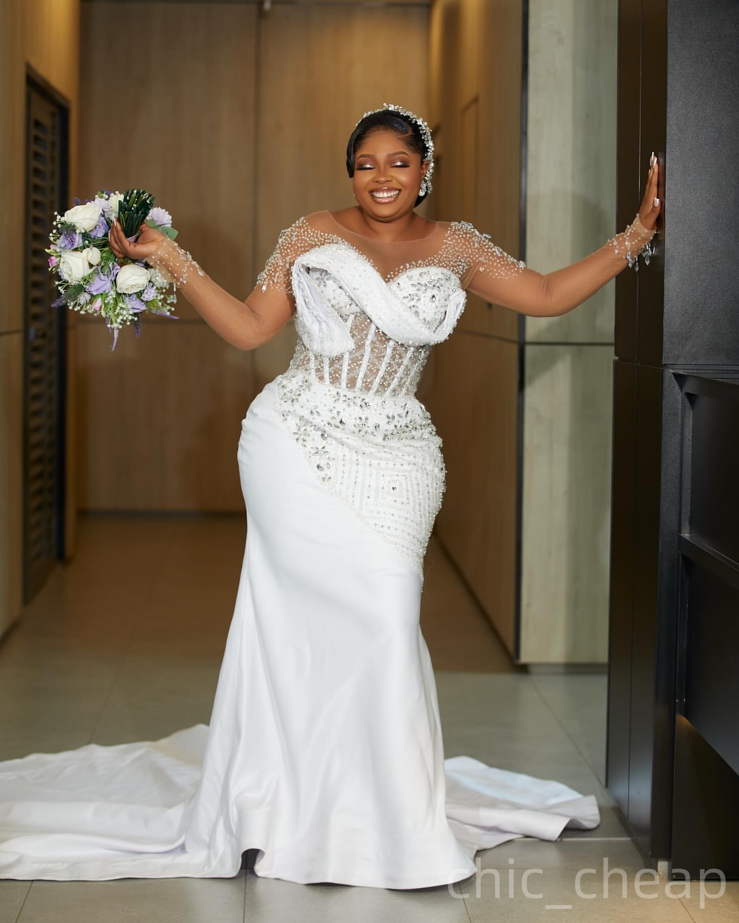 2025 Aso Ebi Plus Size White Mermaid Wedding Dress Rhinestones Beaded Sheer Neck Full Sleeves Satin Vintage Bridal Gowns Dresses ZJ0686