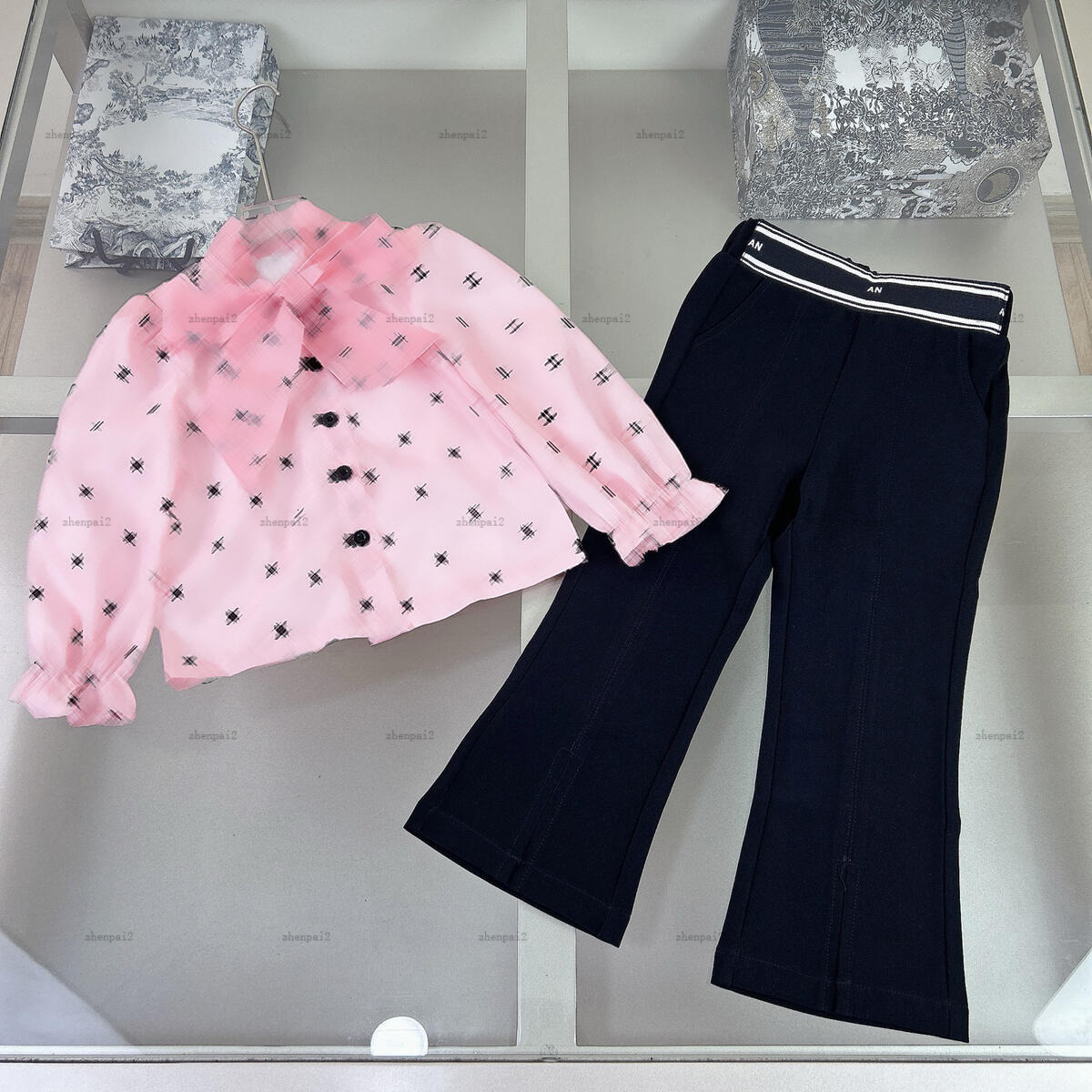 Luxury Kids Coat Set Lace Bow Decoration Tracksuits Baby Two-Piece Set Kids Designer Clothes Jacket And Sweatpants A941x26n000