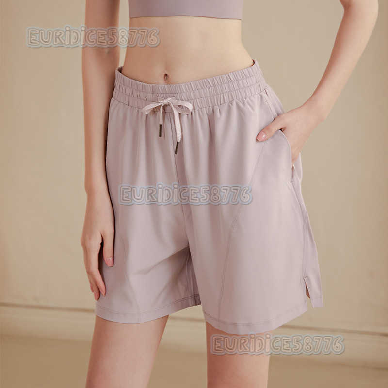 Loose Quickdry Sports Shorts for Women 2025 New Summer Fitness Shorts Midlength Running Yoga Shorts Fivepoint Shorts H250825