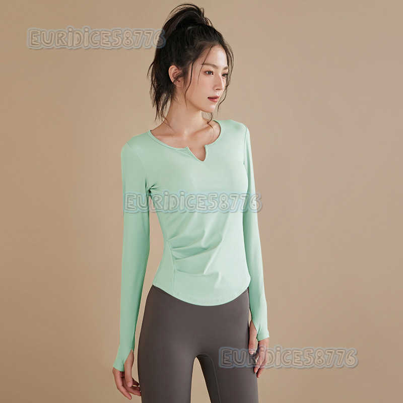 Highend Yoga Outfit with Chest Pads for Women Autumn and Winter Long Sleeve Sports Running Pilates Training Set Fitness Top H250825