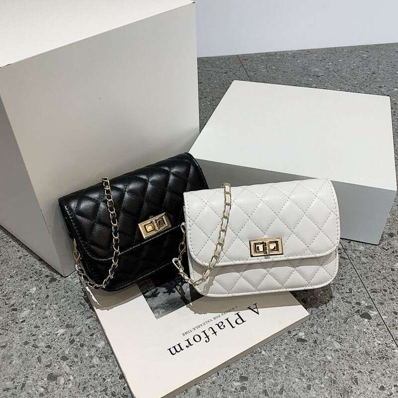 Retro Women's Trend Fashion Casual Dia Lattice Chain Crossbody Small Square Bag