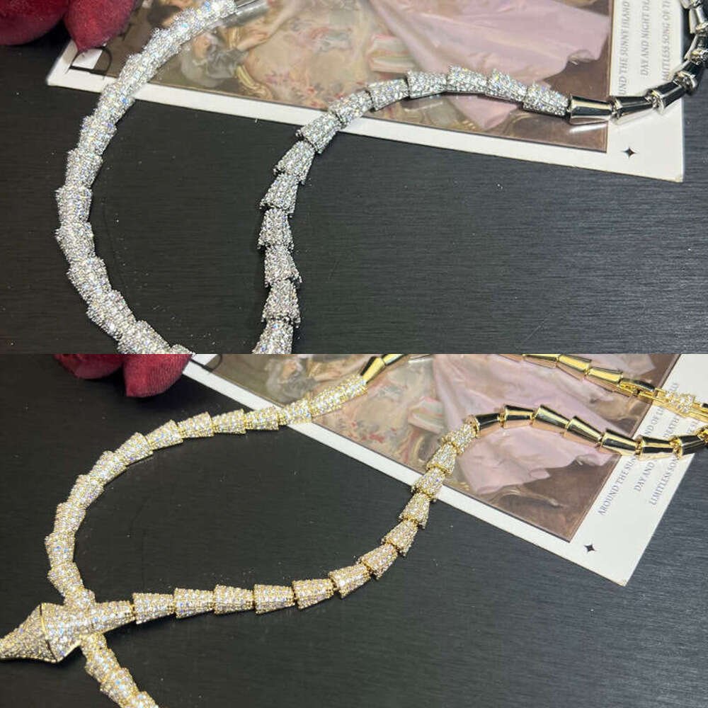 Fashion Women Bracelet Earrings Luxury Jewelry Sets DiHigh end snake necklace Valentine's Day Birthday Good Gift silver gold moissanite chain