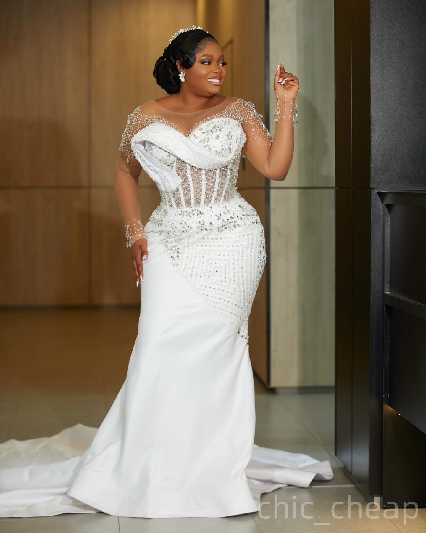 2025 Aso Ebi Plus Size White Mermaid Wedding Dress Rhinestones Beaded Sheer Neck Full Sleeves Satin Vintage Bridal Gowns Dresses ZJ0686