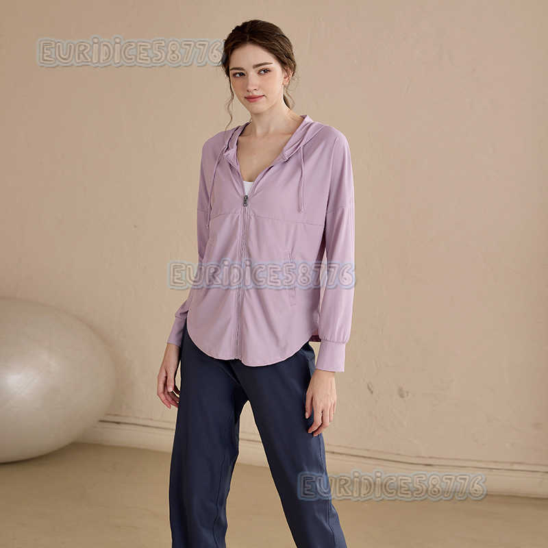Womens Sports Jacket Sun Protection Quickdry Loose Cardigan Running Set Yoga Long Sleeve 2025 New Fitness Clothing H250825