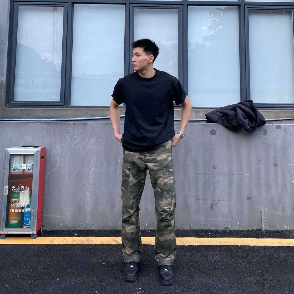 Men's Camouflage Cotton Baggy Pants with Bellow Pocket and Zipper Fly Custom OEM Mid-Waist Lightweight Casual Design
