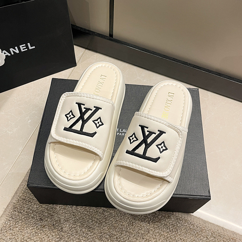 Designer Slippers Women's Embroidered Slide Sandals 2025, Hook and Loop Comfortable Memory Foam Slippers for Outdoor Fashion Flat Sandals