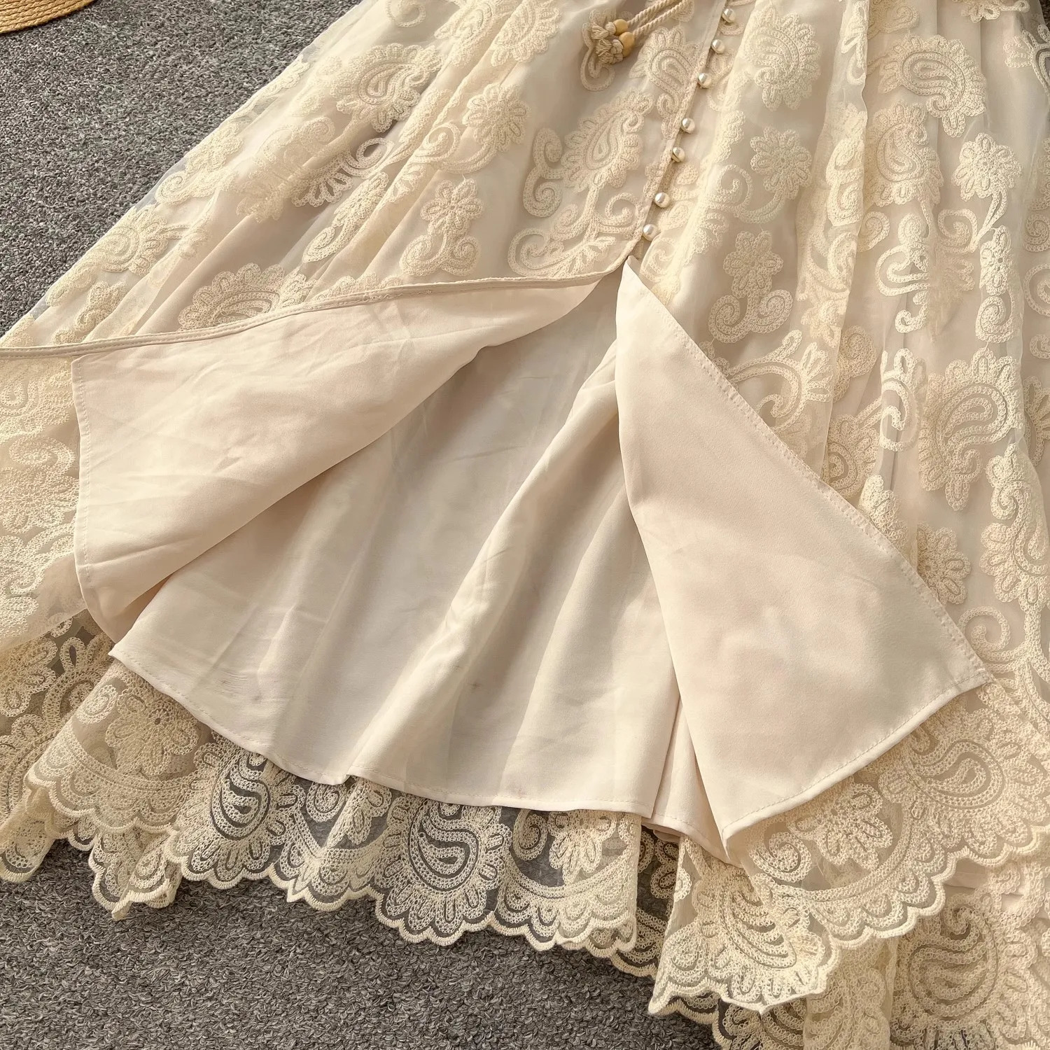 Summer Runway Flower Lace Embroidered Dress French Women Stand Lanetern Sleeve Elegant Sashes Vintage Party Long Robe Vestidos 250825