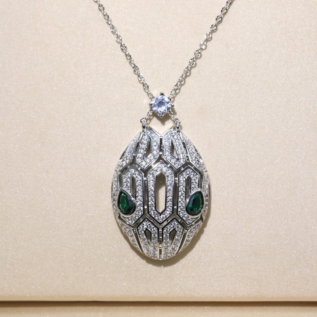necklace designer necklace designer jewelry 18K Gold Plated Snake head pendant fashion design necklace luxury jewelry luxury necklace jewellery jewelry