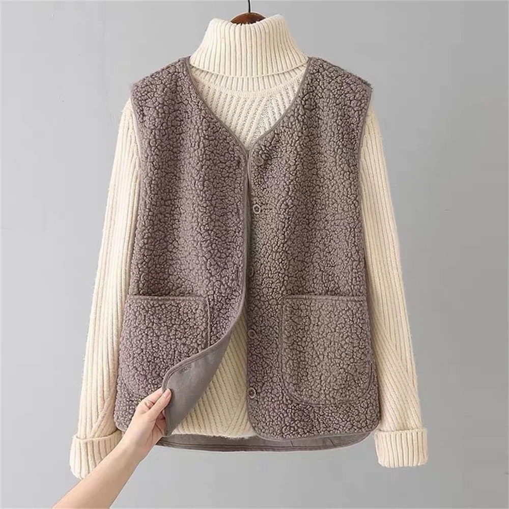 Vests Spring Autumn Women Button Waistcoat Lamb Wool Winter Thermal Warm Thick Fleece Sleeveless Jacket Ladies Coats 250923