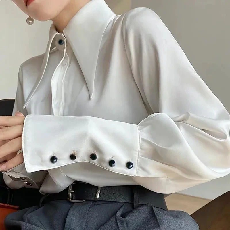 Womens Spring Autumn Satin Simple Pointed Collar Retro Lantern Sleeve Shirt Loose Fit Straight Womens Commuting Shirt 3140 250826