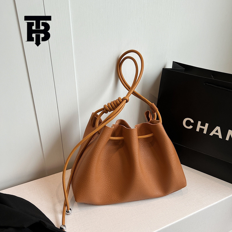 TB BHULAMTE Designer's Simple And Luxurious Women's Drawstring Bucket Bag New Seamless Soft Leather Shoulder Crossbody Bag Fashion Casual Shopping Bag